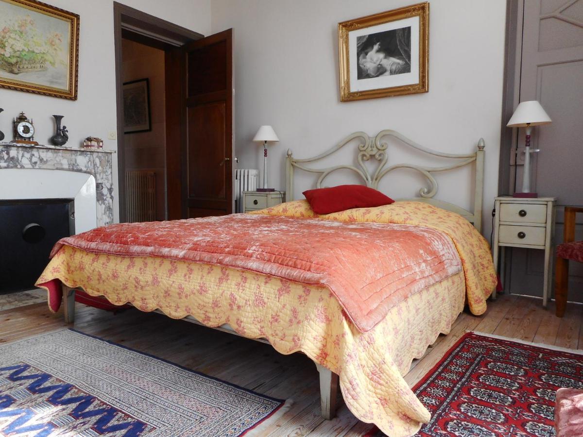 Villa Helianthe Caen Bagian luar foto