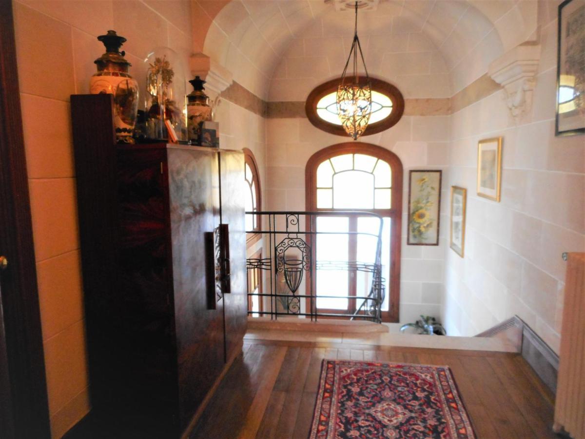 Villa Helianthe Caen Bagian luar foto